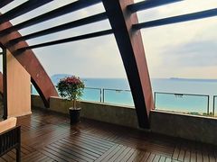 -三亚湾海居铂尔曼度假酒店