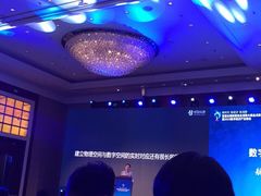 -上海雅居乐万豪侯爵酒店