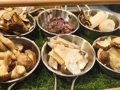 -一朵菌·野生菌探索家火锅(南亚店)