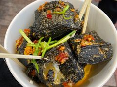 -黑色经典臭豆腐·湖南特产(步行街店)