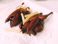 脆皮乳鸽-潮福城大酒楼·潮粤菜·港式点心(阳光城店)