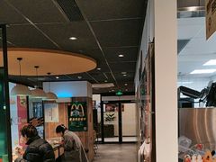 -麦当劳(百联西郊购物中心店)