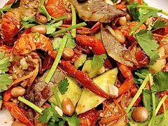 -乡土黄·鲜牛肉火锅·小龙虾(兴业街店)