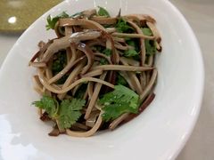 -老人和饭店(淮海中路店)