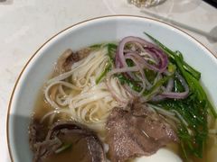 -美奈小馆·越南料理(中航城君尚购物中心店)