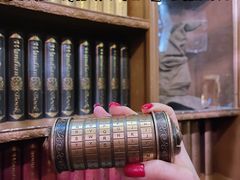 -逃脱反斗城沉浸剧情密室(北京路店)