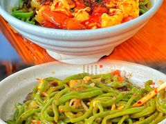 -手擀菠菜面(西康路店)