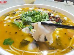 -柏合黄记豆腐皮饭店