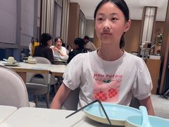 -泓历皇朝酒店(东亭店)