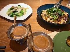 -耶里夏丽·丝路国际·新疆餐厅(浦东区东方路店)
