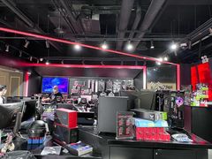 -ROG玩家国度(美罗城店)