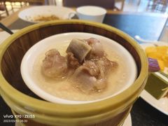 -鱼鲜饭香·招牌汽锅剁椒鱼头王