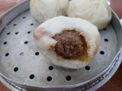 -胡成记口蘑龙眼包子(盐道街店)