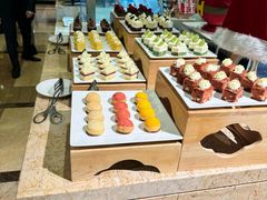 -大中华希尔顿酒店-念自助餐·嗨啤·小龙虾