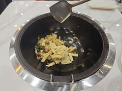 -70後铁锅炖(坡博总店)
