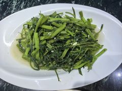 -小海豚•老字号海鲜餐厅(天涯店)