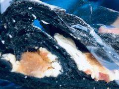 墨鱼芝士堡-面包与我Bread Or Me(长城汇店)