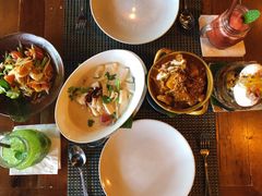 -Phensiri Thai Restaurant