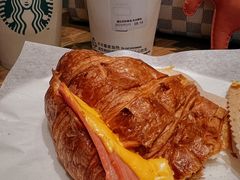 -星巴克臻选(北京世贸天阶店)