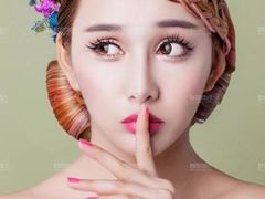 -群丽化妆摄影美甲纹绣培训学校