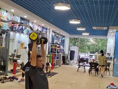 -健怪兽私教健身馆(恒大帝景店)