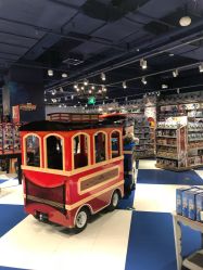 -Hamleys哈姆雷斯(三胞店)