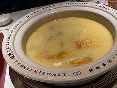 -领鲜天下·焗海鲜·花胶鸡(天目里店)