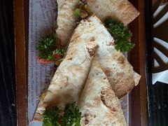 咖喱牛肉芝士薄饼-虎餐厅