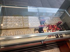 -泓达名表黄金奢侈品回收