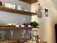 面包甜点陈列柜-RAN BAKERY