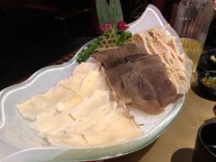 -左庭右院鲜牛肉火锅(新梅广场店)