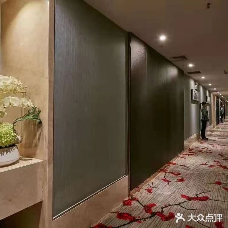夏威夷國際水会《向西店》