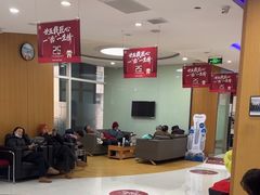 -雅悦齿科(顾村公园店)