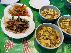 一口香-令氏家外家周秦食府(高新店)