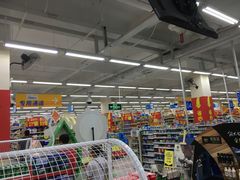 -沃尔玛(前山店)