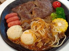 -豪约客牛排(百大奥莱店)