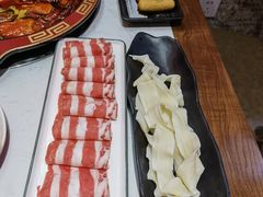 -渝小红重庆老火锅(民星公园店)