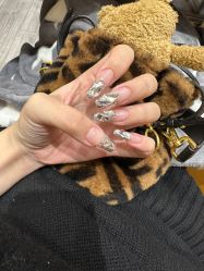 -猪猪女孩日式美睫美甲