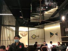 大堂-捞王锅物料理(上海世茂广场店)