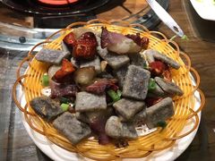 -亮欢寨酸汤鱼(沙冲路店)