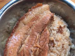 -梁阿婆廿年老牌扣肉糯米饭