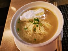 -亮马河饭店翠雅咖啡厅