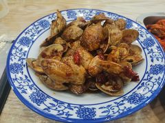 -江城燕子大排档(江汉路步行街店)