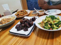 -小郭私房菜·海肠捞饭店(学士街店)