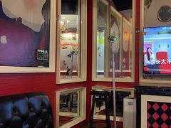 -自由港KTV(王子公主金平店)