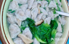 Sisters' Secret Fish Horn Soup
