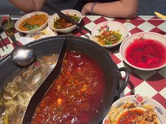 -赵美丽重庆火锅(西安直营总店)