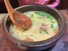 -良米山·云南野生菌过桥米线(上海首店)