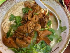 -金杨拉面王小吃面馆·牛三宝面·红烧牛肉粉