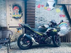 -Double cafe